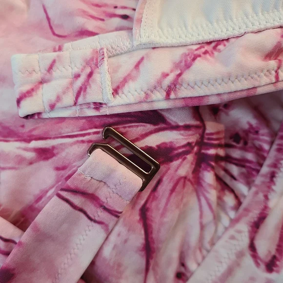 NWT🏷️ CALIA By Carrie Underwood Comfort & Modest Swim Bikini Top XL - Picture 10 of 11